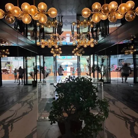 Promenada Apartment *