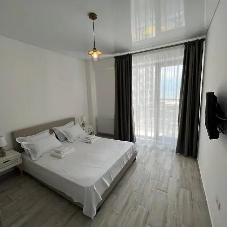 Promenada Sea View Apartment