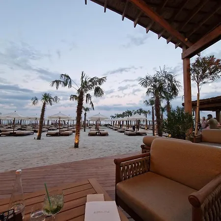 Promenada Sea View Apartment Navodari