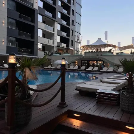 Promenada Sea View Apartment